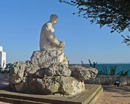 Sun * Pomorie